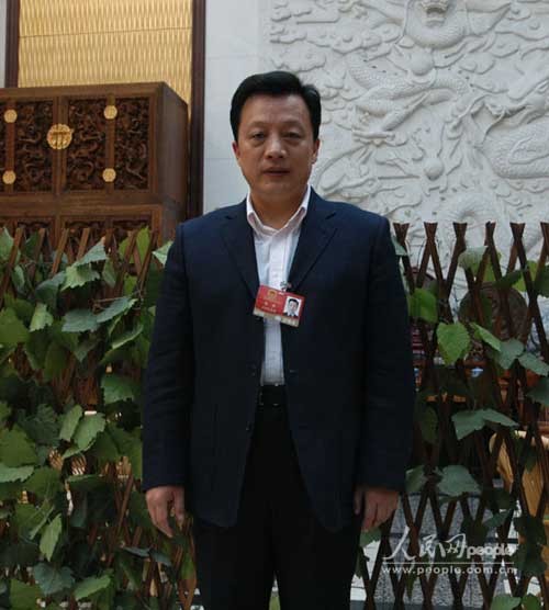 江苏盐城市长李强:领导干部要主动适应网络监