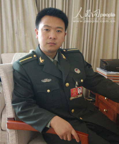 《武汉军械士官学校》 武汉经典化妆学校 海军